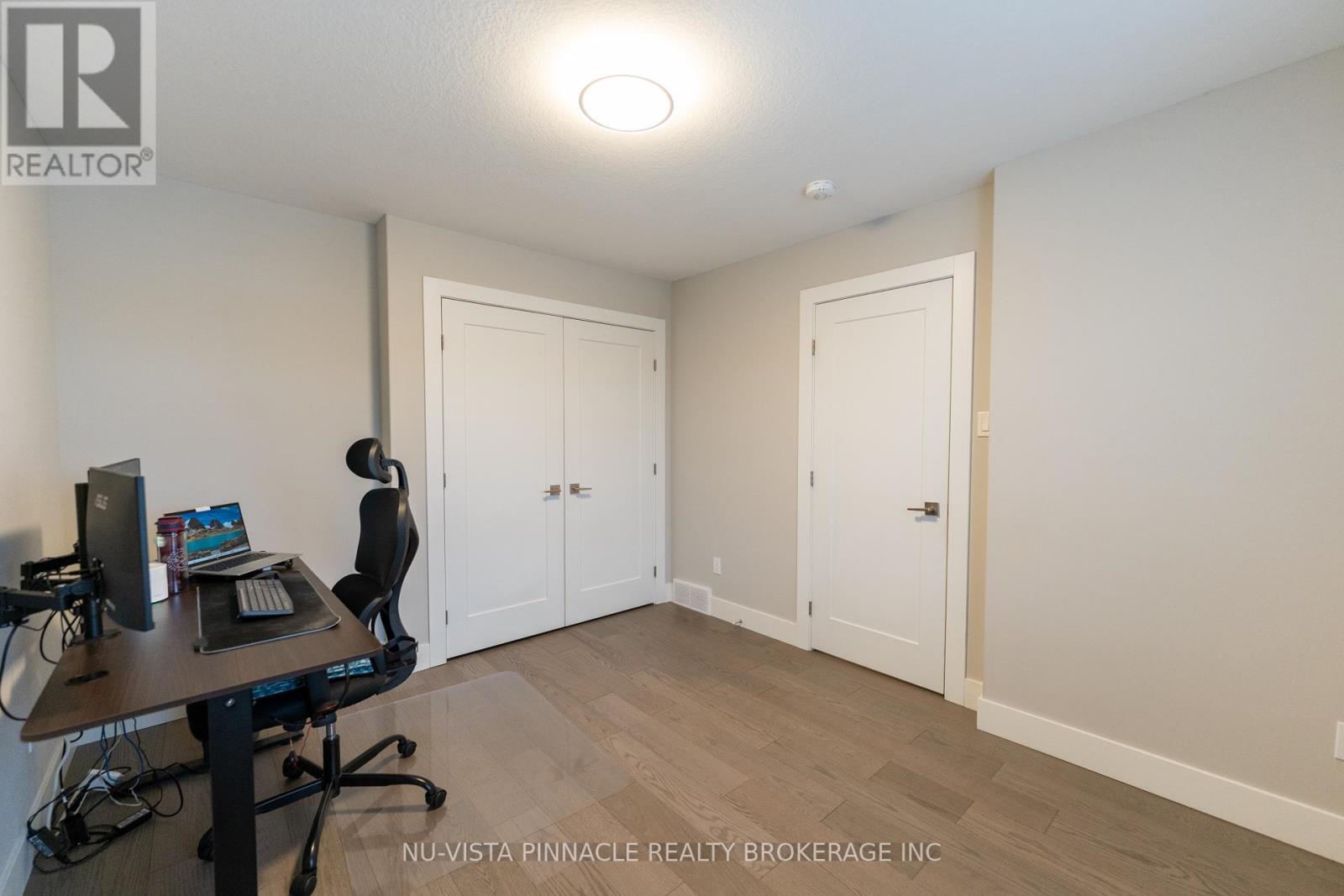 3354 Mersea Street, London South (South V), ON - Indoor Photo Showing Office