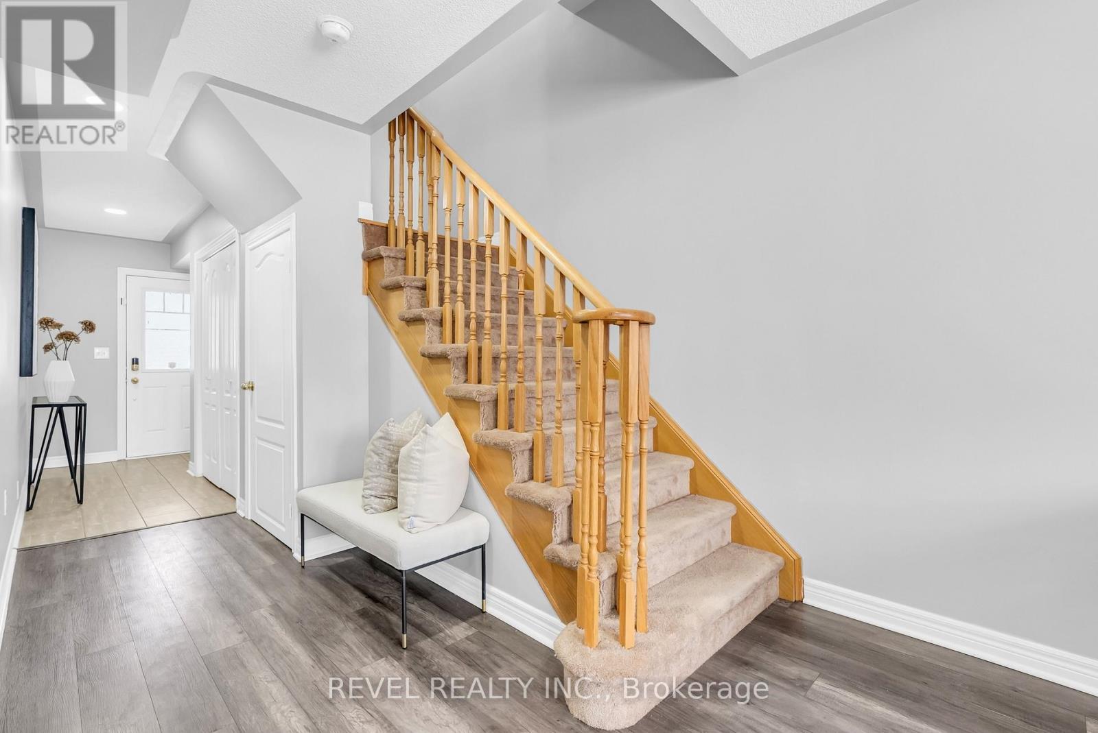 1769 Carousel Drive, Pickering, ON - Indoor Photo Showing Other Room