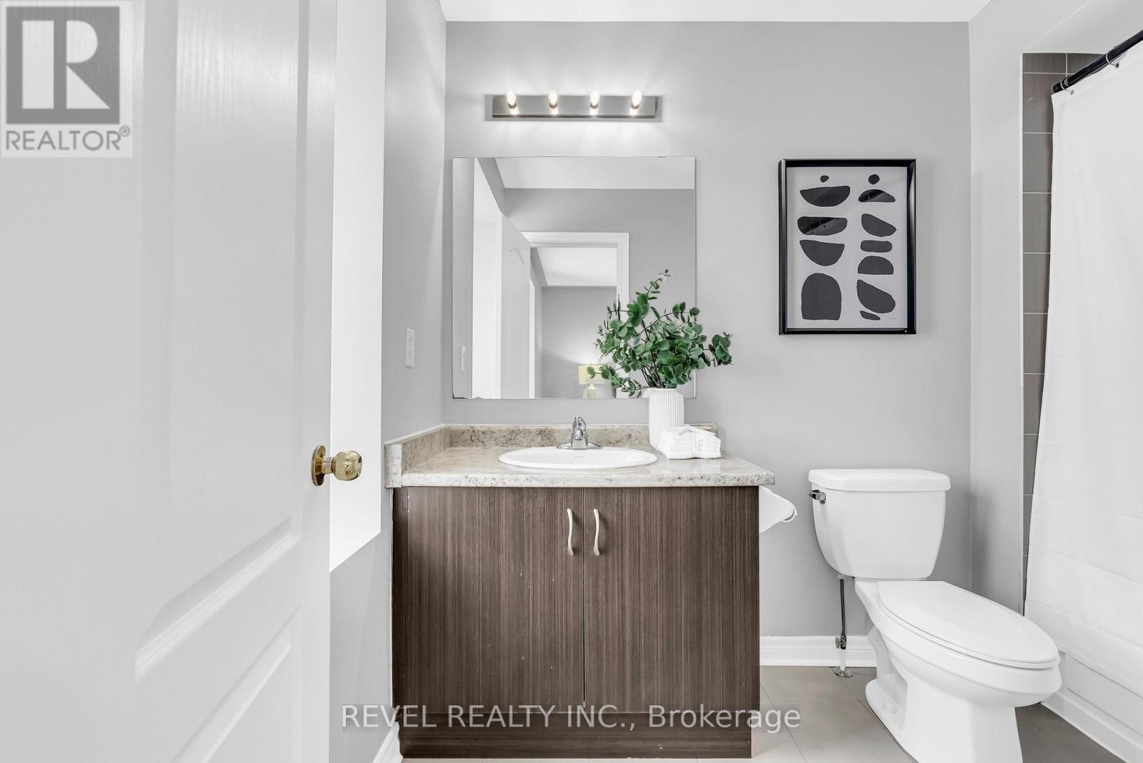 1769 Carousel Drive, Pickering, ON - Indoor Photo Showing Bathroom