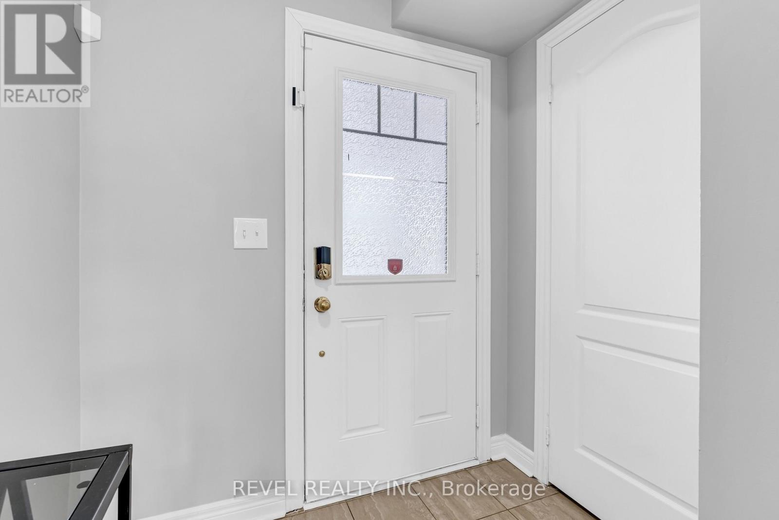 1769 Carousel Drive, Pickering, ON - Indoor Photo Showing Other Room