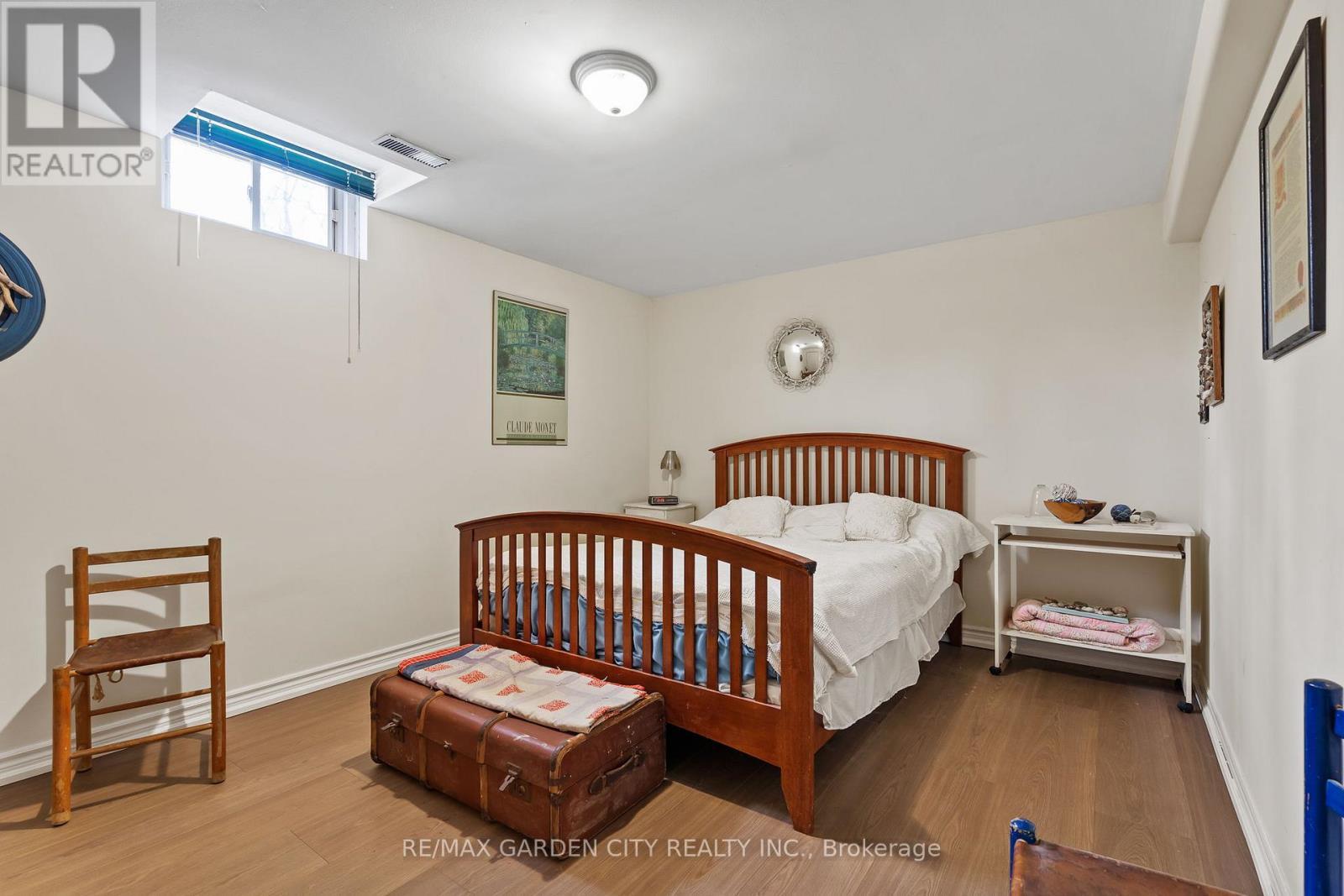 5114 Meadowood Lane, Lincoln (Beamsville), ON - Indoor Photo Showing Bedroom