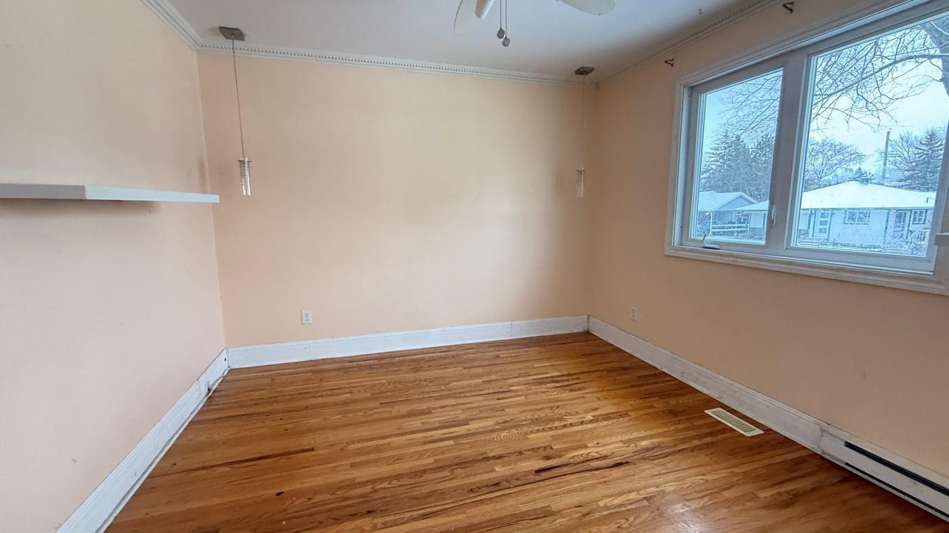 Chambre à coucher principale - 956 Rue Chaumont, Chambly, QC - Indoor Photo Showing Other Room