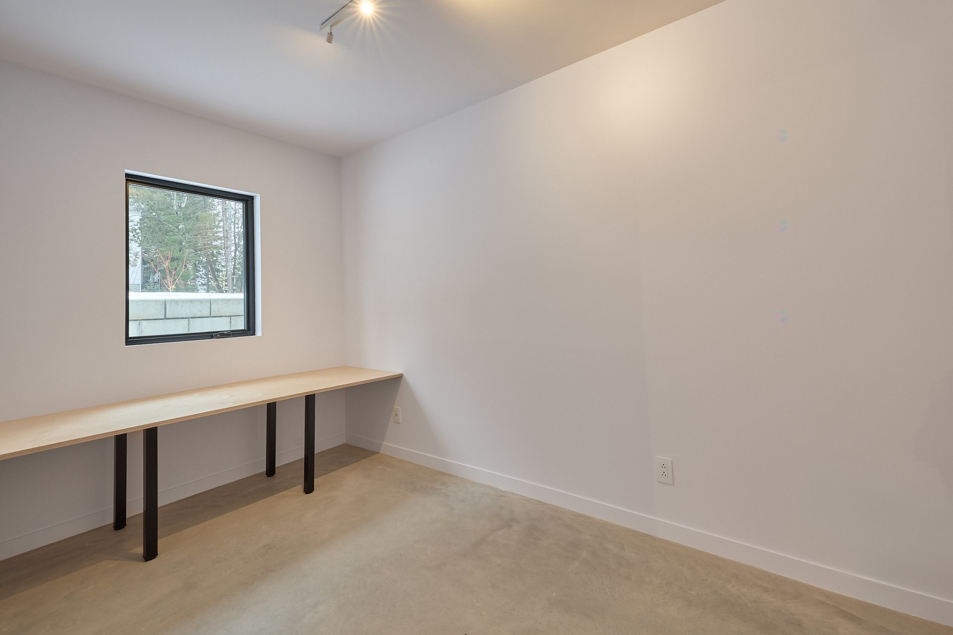 Chambre à coucher - 538 Rue Désormeaux, Saint-Donat, QC - Indoor Photo Showing Other Room