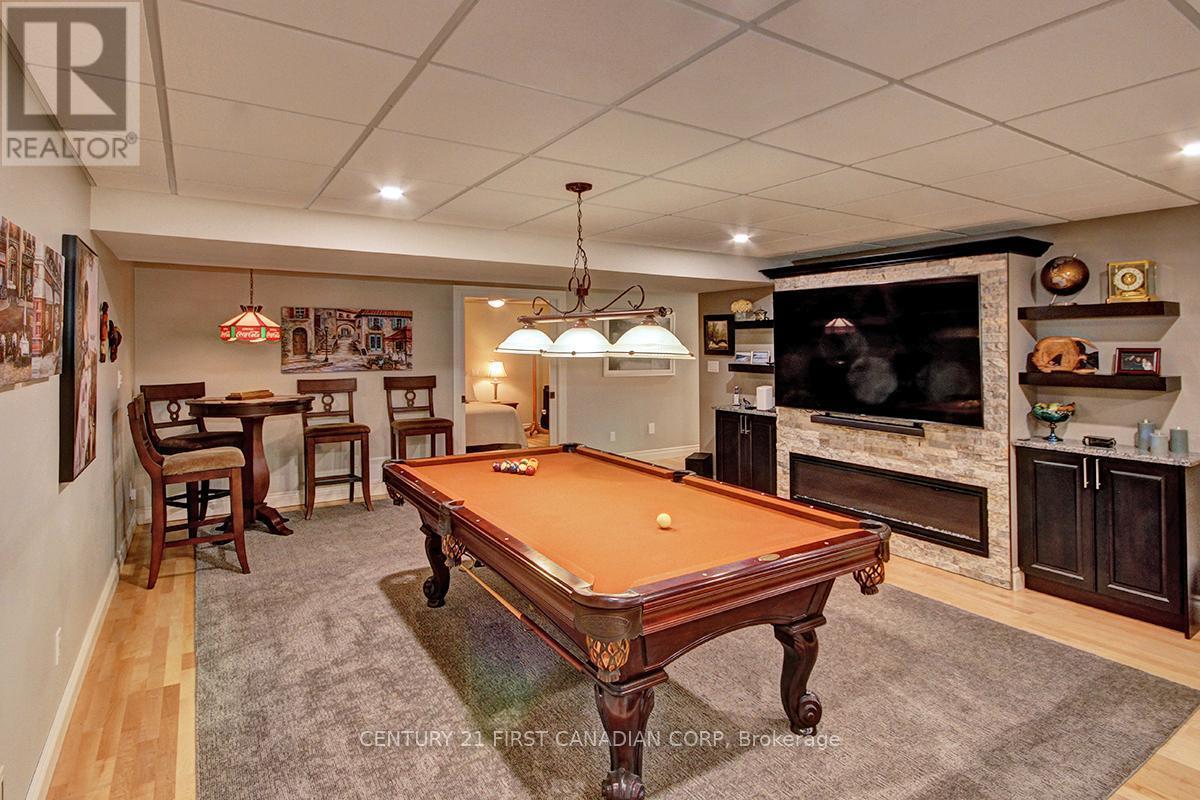 811 Clearview Crescent, London North (North Q), ON - Indoor Photo Showing Other Room