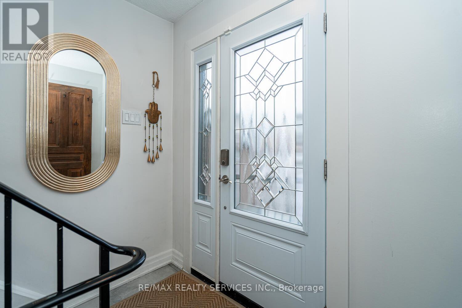 145 - 1050 Shawnmarr Road, Mississauga, ON - Indoor Photo Showing Other Room