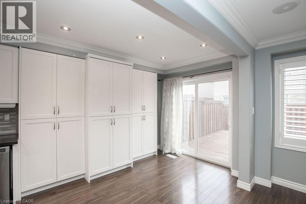 85 Chamomile Drive, Hamilton, ON - Indoor Photo Showing Other Room