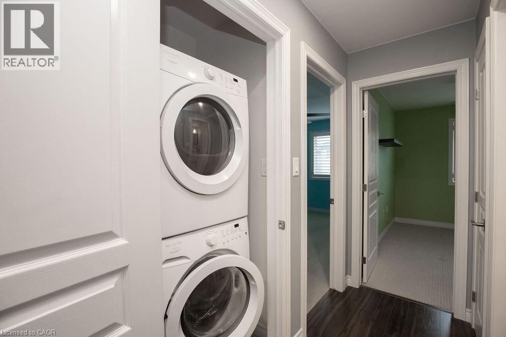 85 Chamomile Drive, Hamilton, ON - Indoor Photo Showing Laundry Room