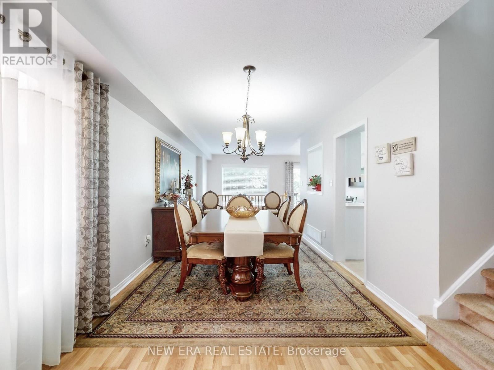 16 - 7360 Zinnia Place, Mississauga, ON - Indoor Photo Showing Dining Room