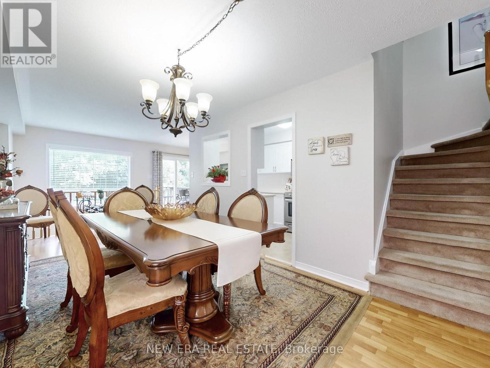 16 - 7360 Zinnia Place, Mississauga, ON - Indoor Photo Showing Dining Room