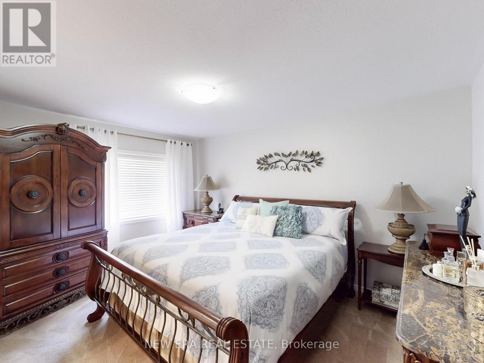 16 - 7360 Zinnia Place, Mississauga, ON - Indoor Photo Showing Bedroom