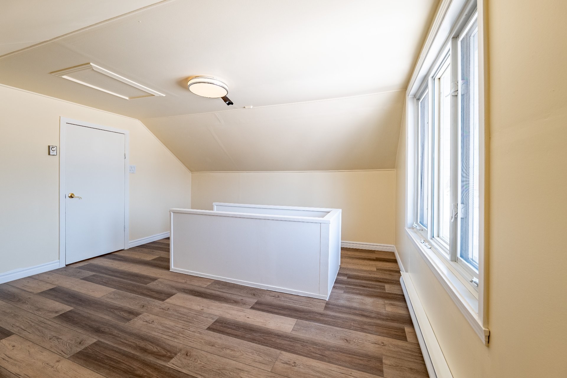 Family Room - 361 Rue Brodeur, Longueuil (Le Vieux-Longueuil), QC - Indoor Photo Showing Other Room