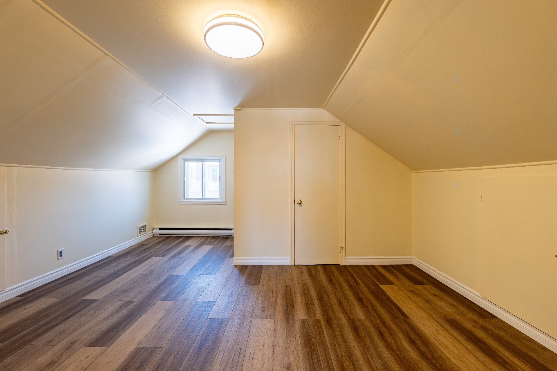 Bedroom - 361 Rue Brodeur, Longueuil (Le Vieux-Longueuil), QC - Indoor Photo Showing Other Room
