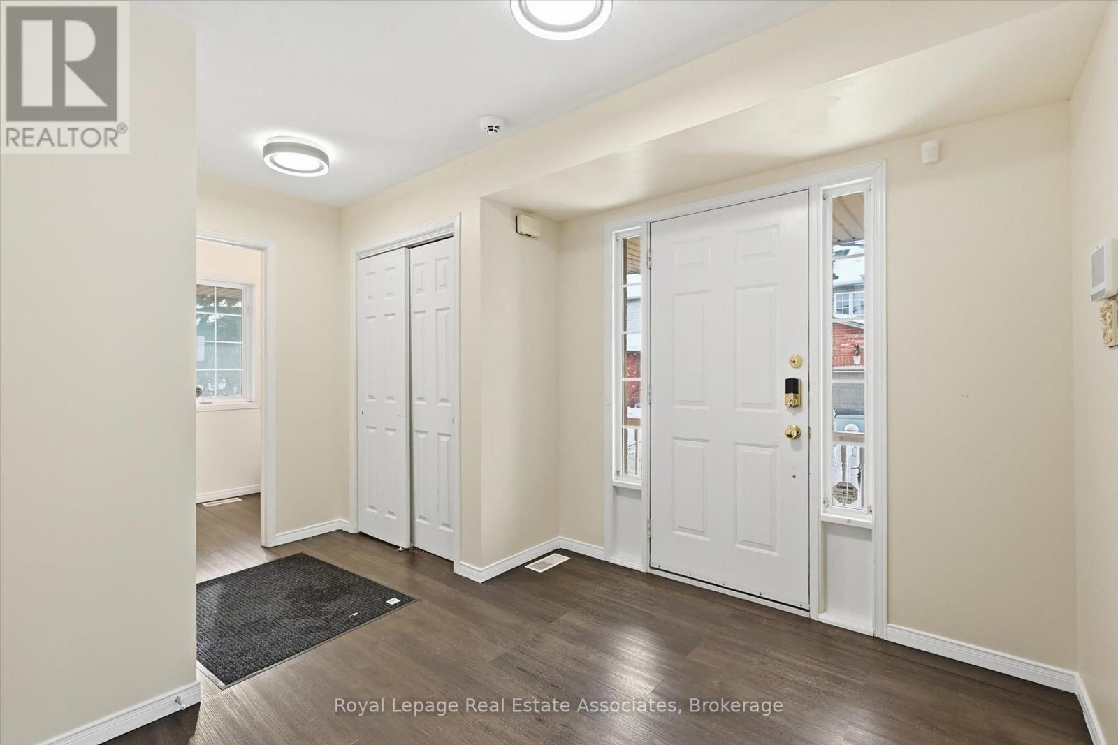 35 - 346 Highland Road W, Hamilton, ON - Indoor Photo Showing Other Room