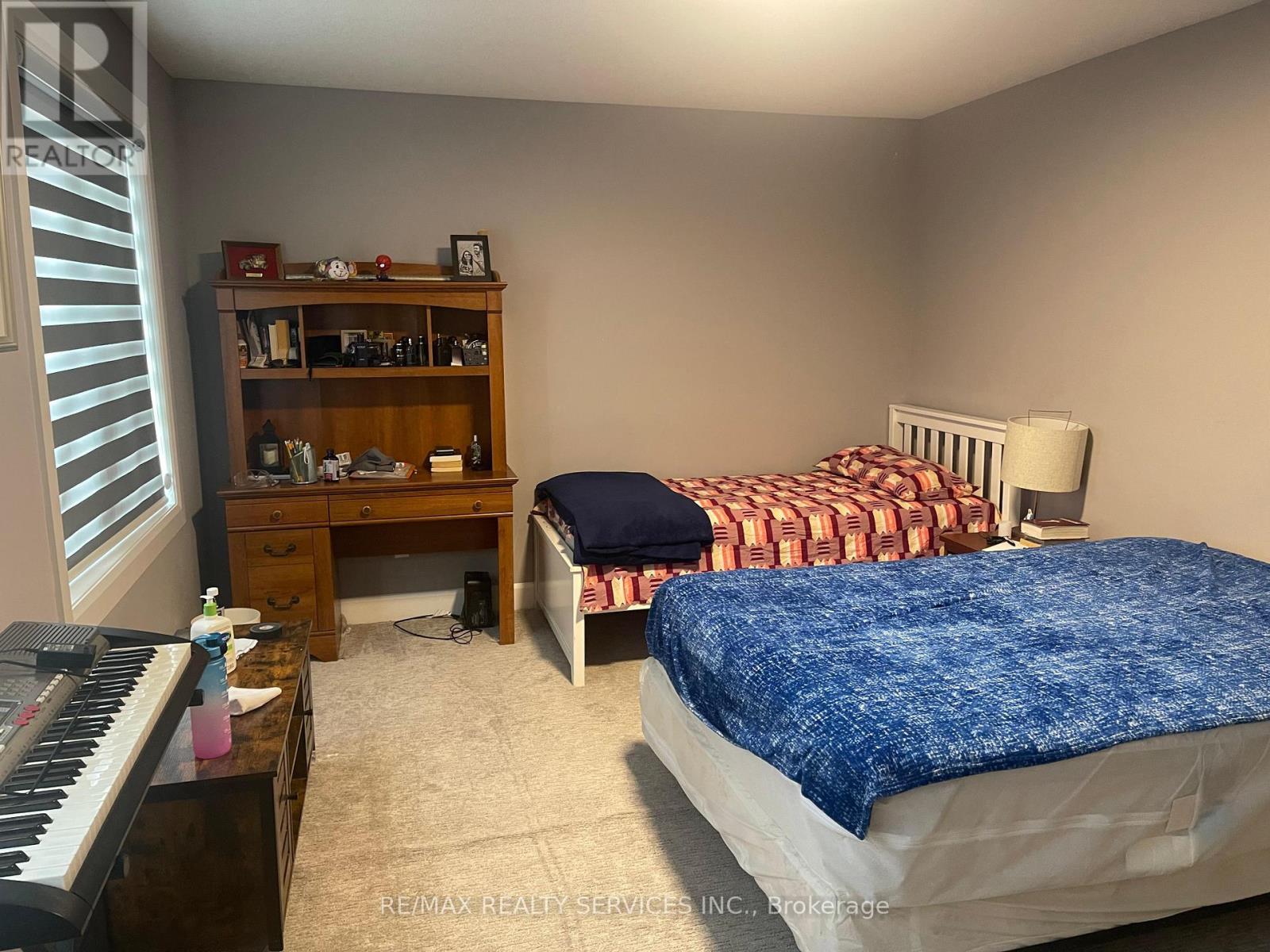1573 Dylan Street, London East, ON - Indoor Photo Showing Bedroom