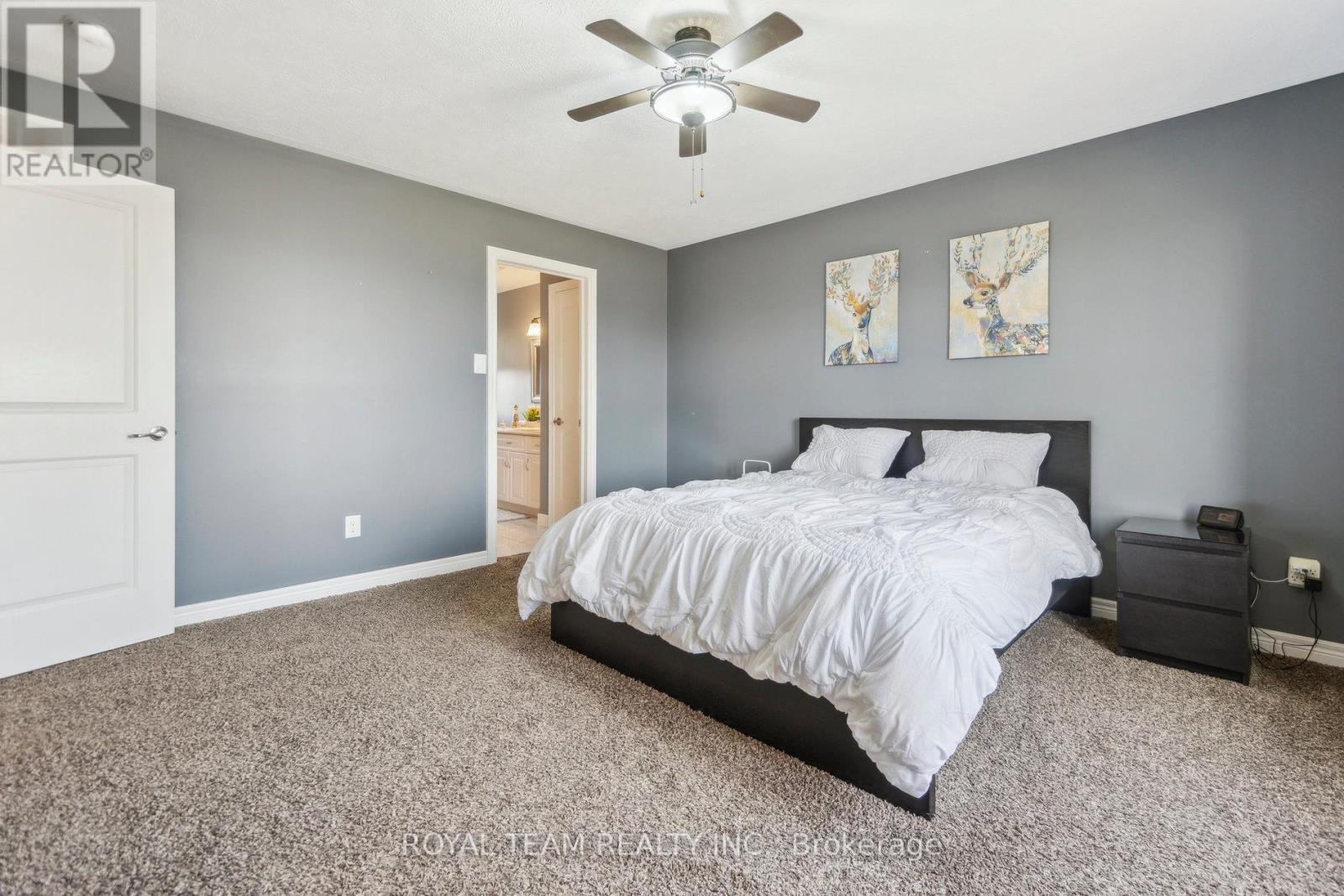 2 Lafayette Street E, Haldimand, ON - Indoor Photo Showing Bedroom