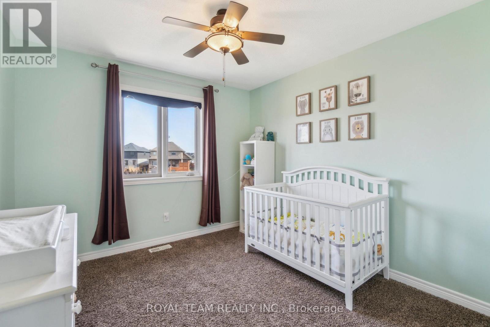 2 Lafayette Street E, Haldimand, ON - Indoor Photo Showing Bedroom