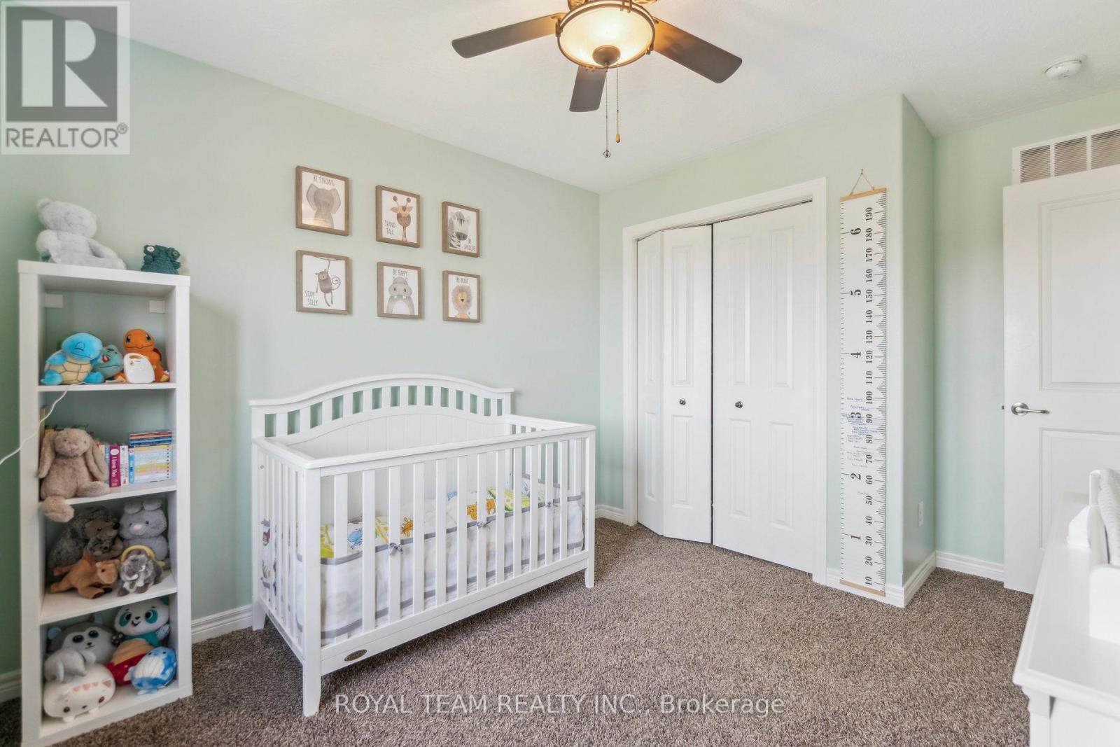 2 Lafayette Street E, Haldimand, ON - Indoor Photo Showing Bedroom