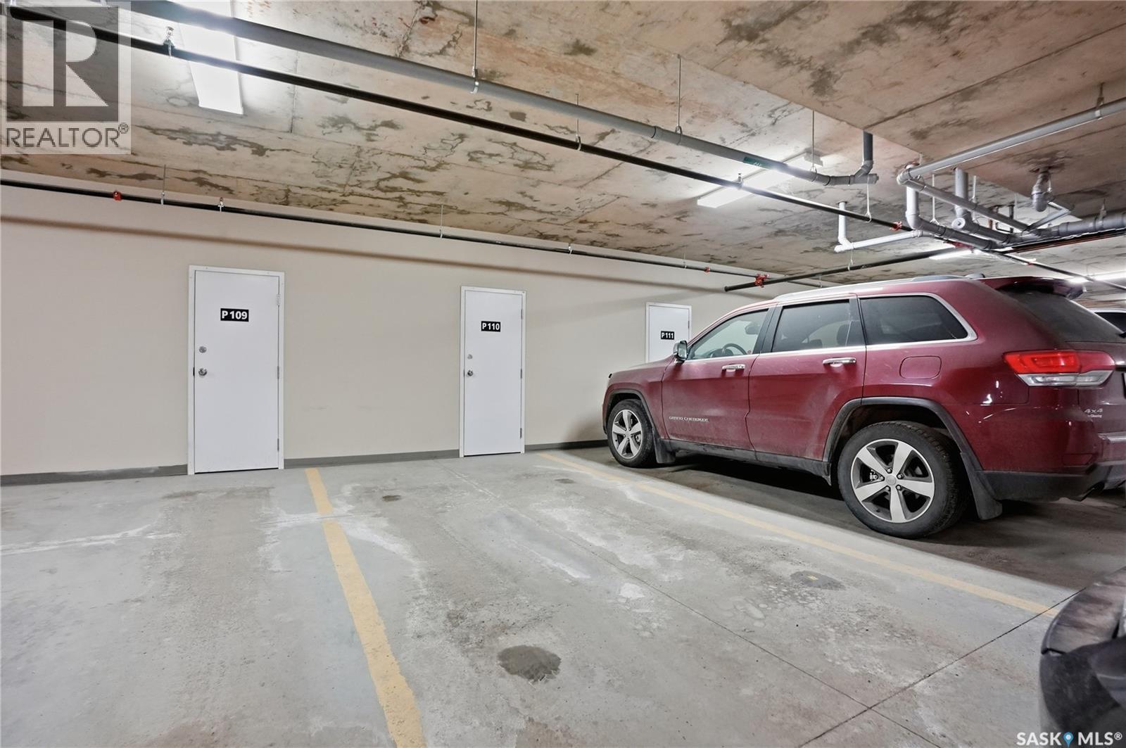 1305 102 Willis Crescent, Saskatoon, SK