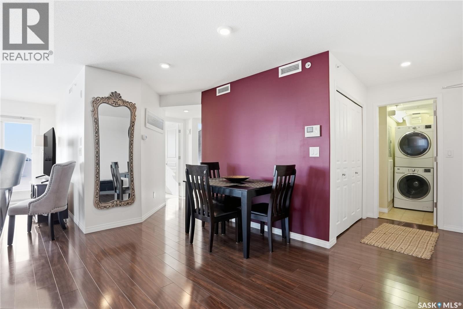 1305 102 Willis Crescent, Saskatoon, SK