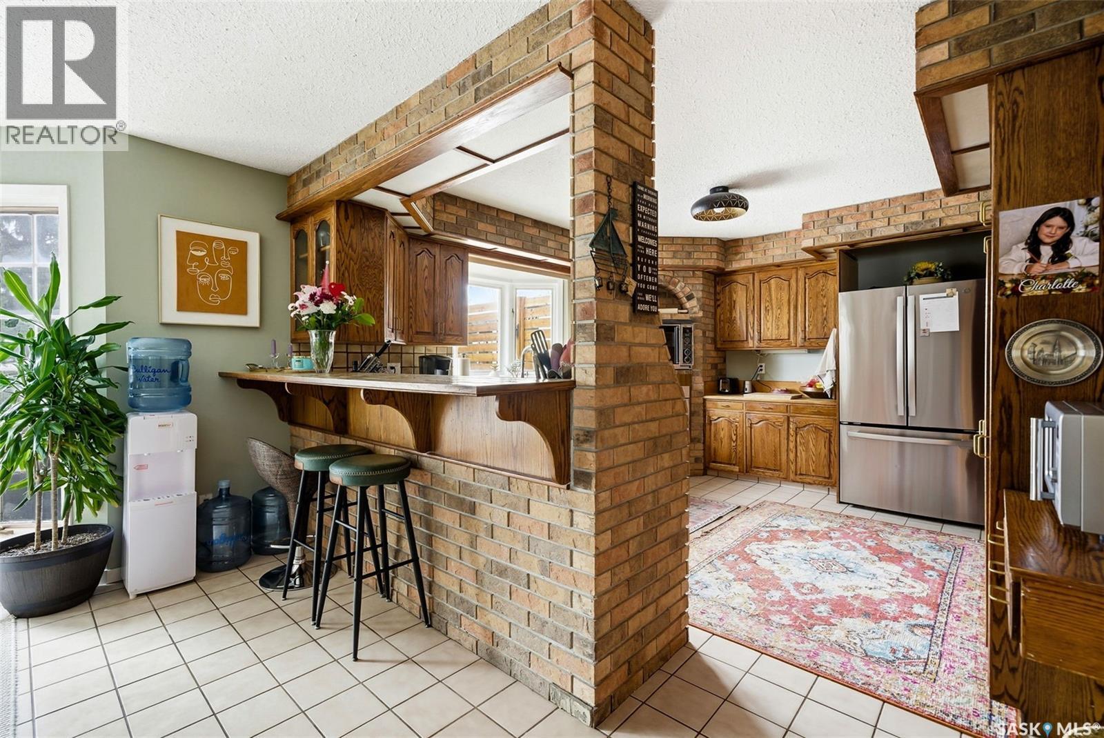 2402 Truesdale Drive, Regina, SK - Indoor