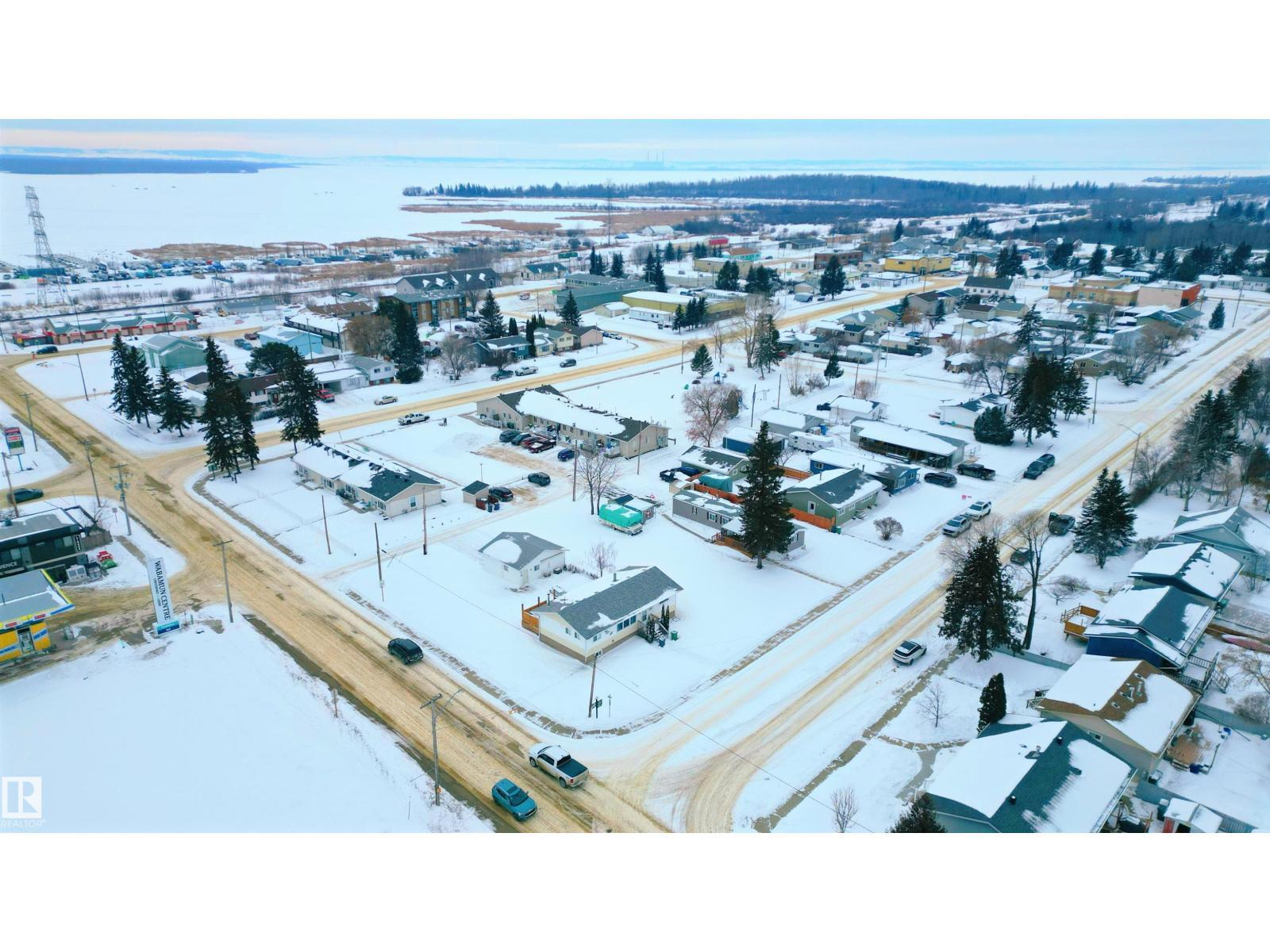 5009 53 Av, Wabamun, AB