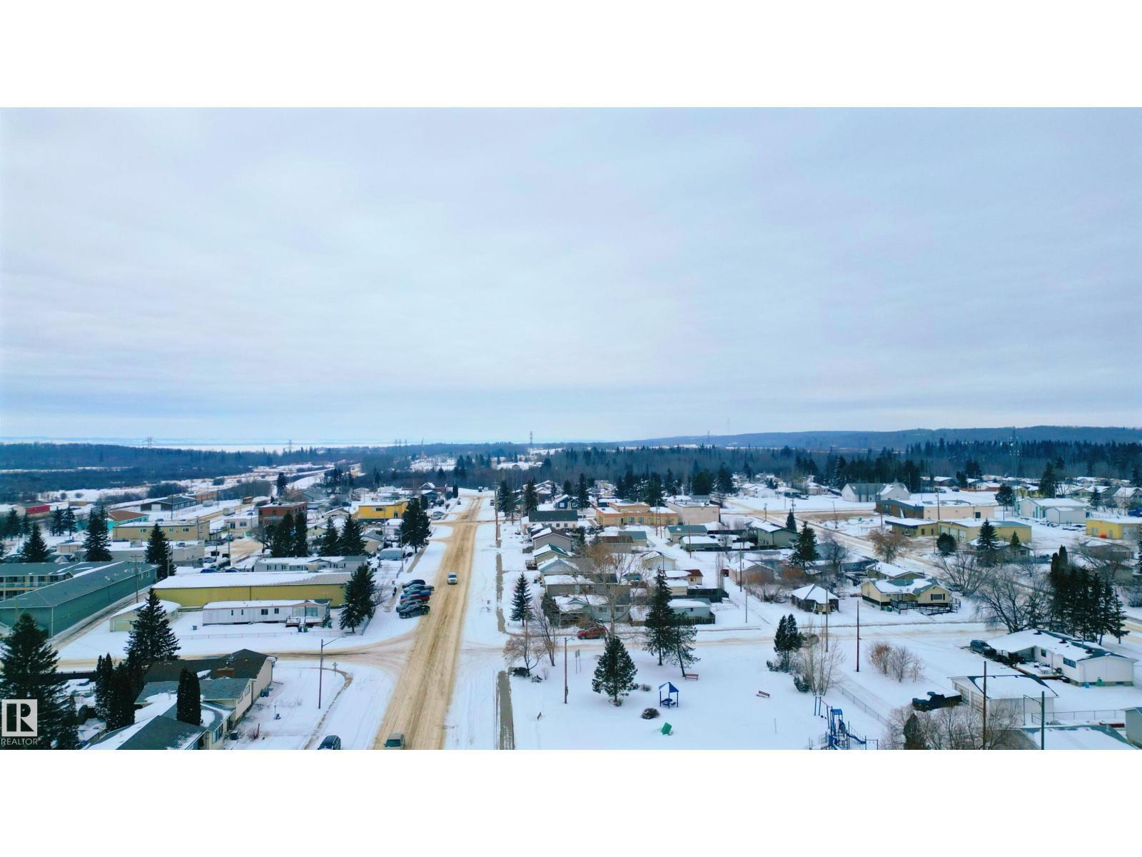 5009 53 Av, Wabamun, AB