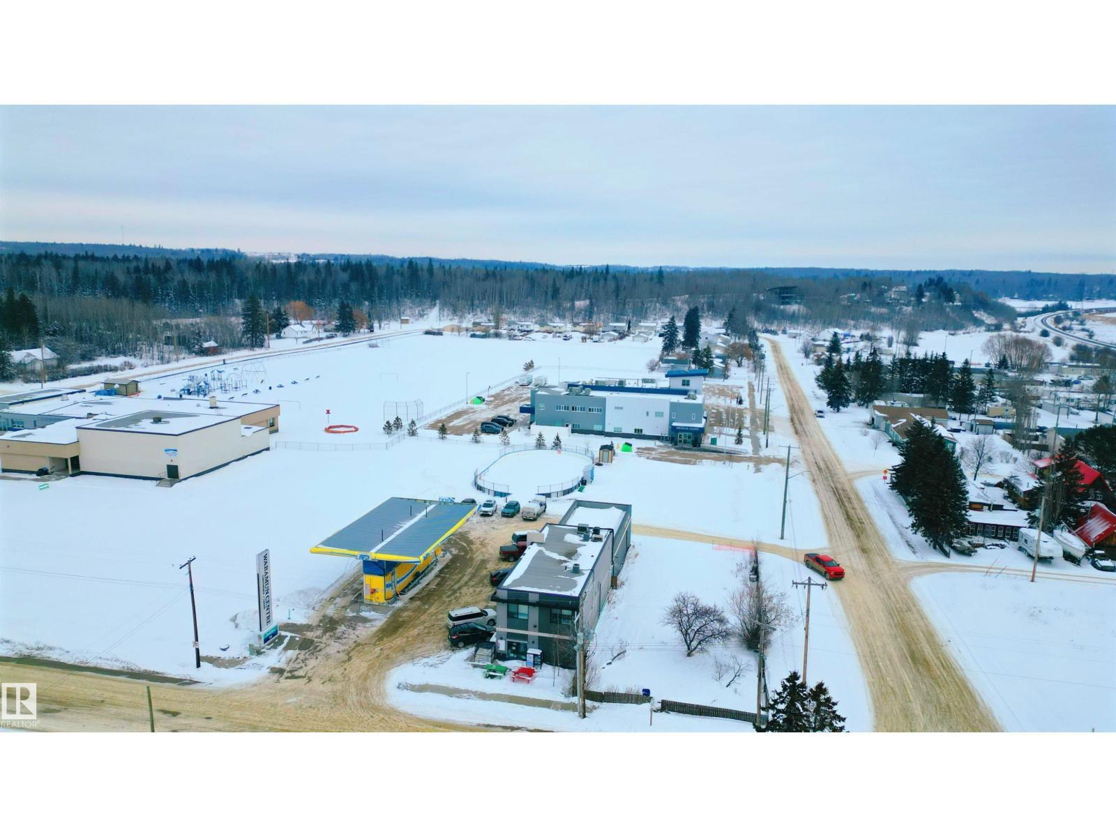 5009 53 Av, Wabamun, AB