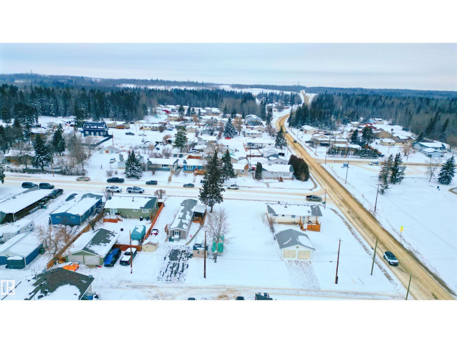 5009 53 Av, Wabamun, AB