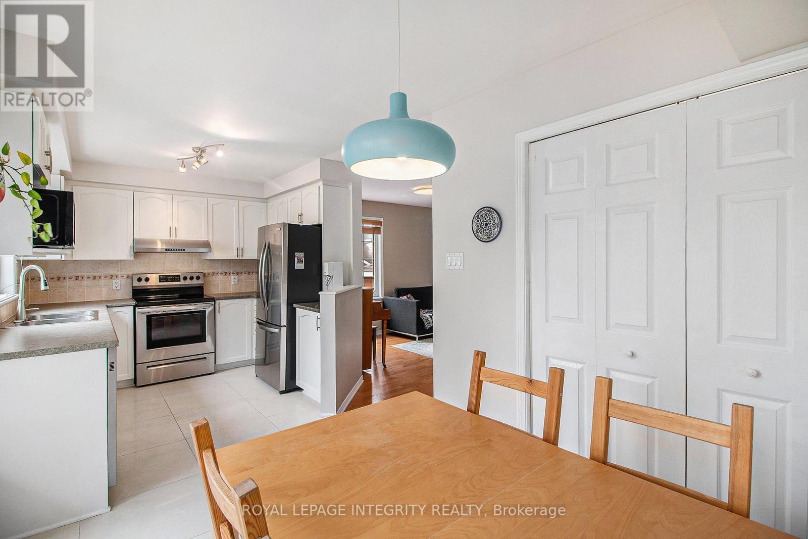 36 - 1512 Walkley Road, Ottawa, ON - Indoor