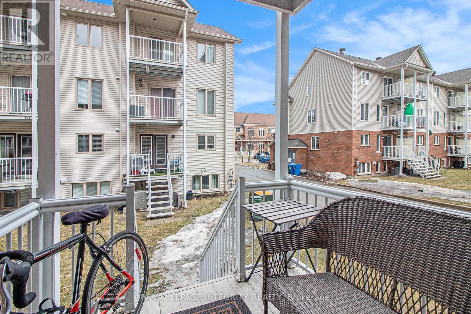 36 - 1512 Walkley Road, Ottawa, ON - Outdoor