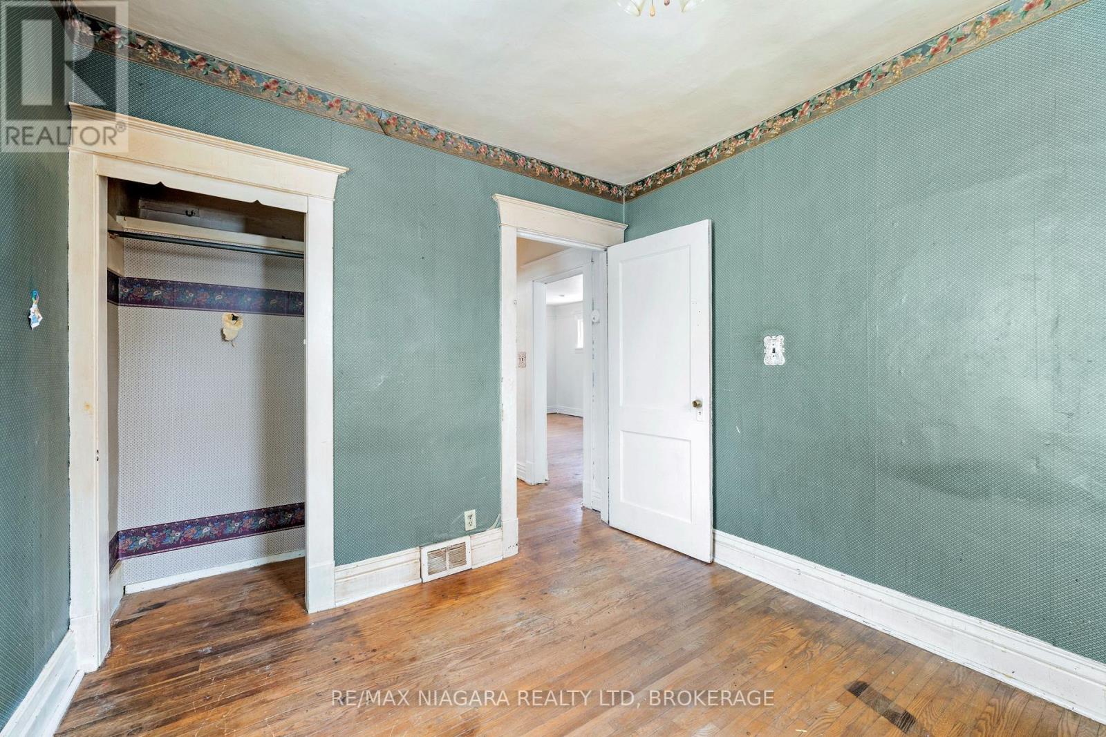 6437 Culp Street, Niagara Falls (Dorchester), ON - Indoor Photo Showing Other Room