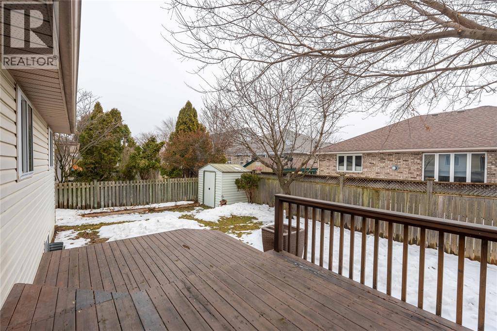 1156 Murphy Road, Sarnia, ON - Outdoor