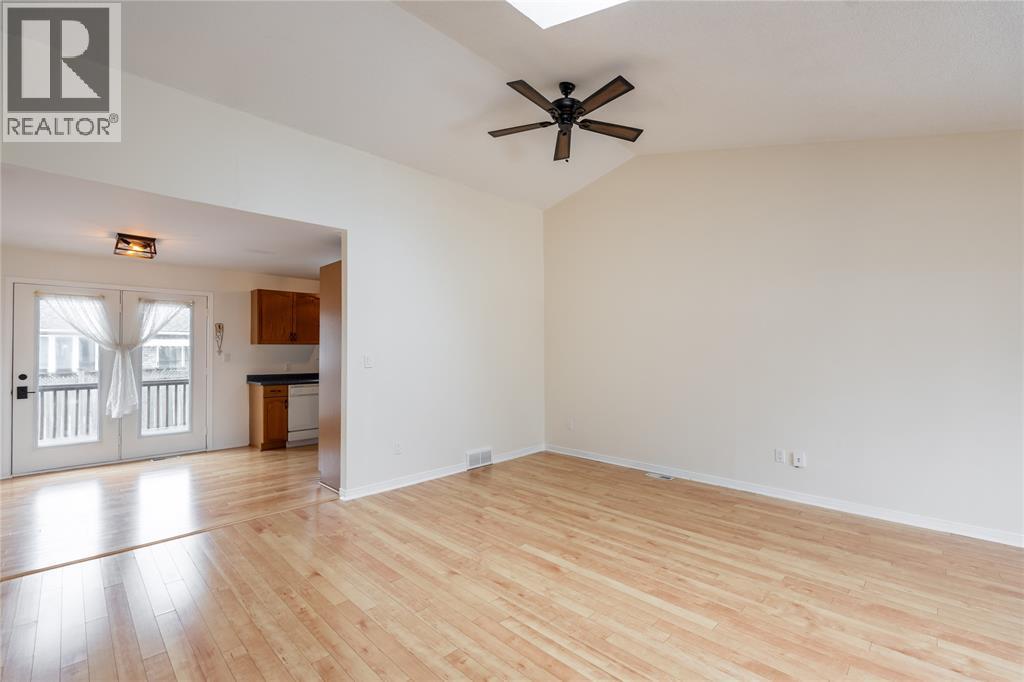 1156 Murphy Road, Sarnia, ON - Indoor Photo Showing Other Room