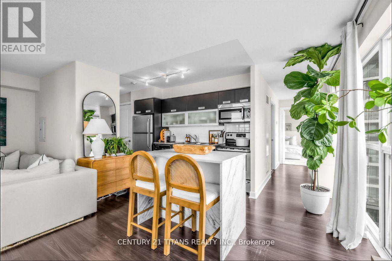 2102 - 100 Western Battery Road N, Toronto, ON - Indoor