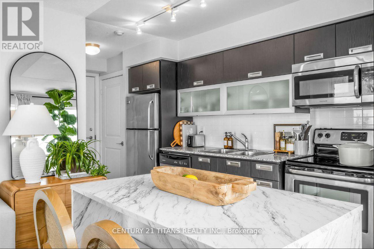 2102 - 100 Western Battery Road N, Toronto, ON - Indoor Photo Showing Kitchen With Double Sink With Upgraded Kitchen