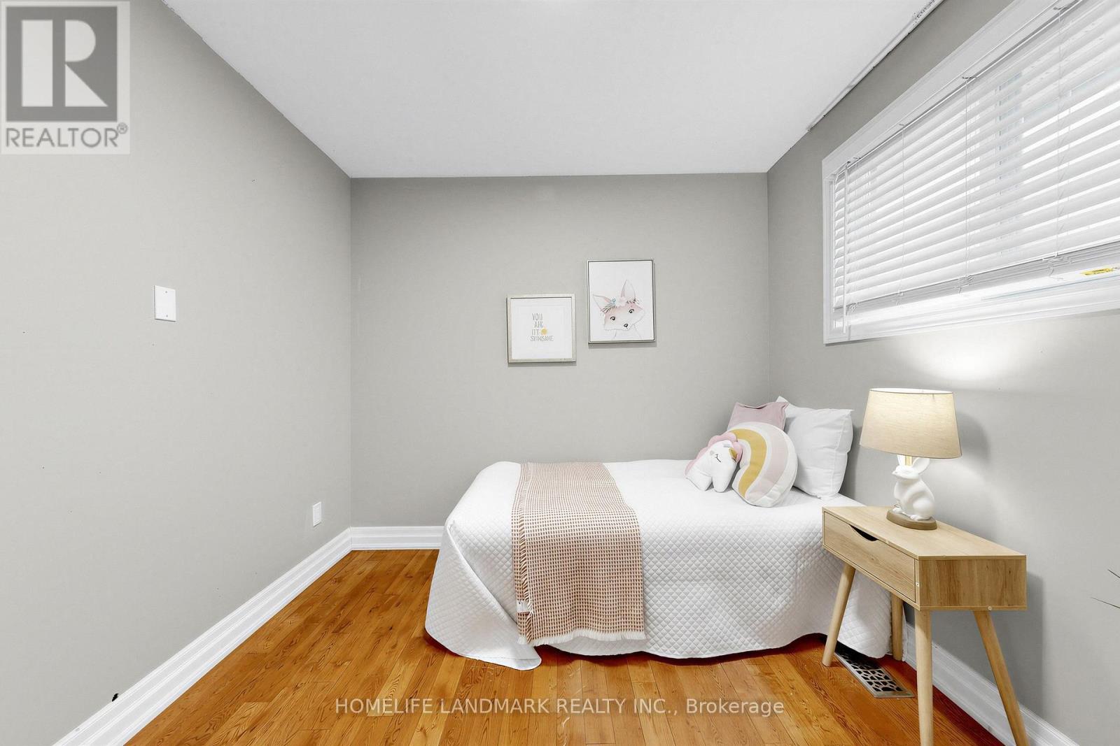 220 Jeffery Street, Whitby, ON - Indoor Photo Showing Bedroom