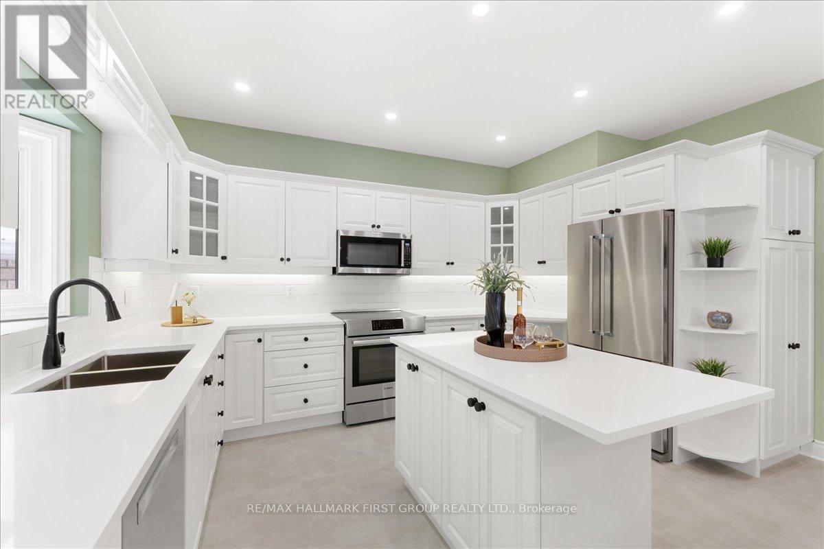 1884 Appleview Road, Pickering, ON - Indoor Photo Showing Kitchen With Stainless Steel Kitchen With Double Sink With Upgraded Kitchen