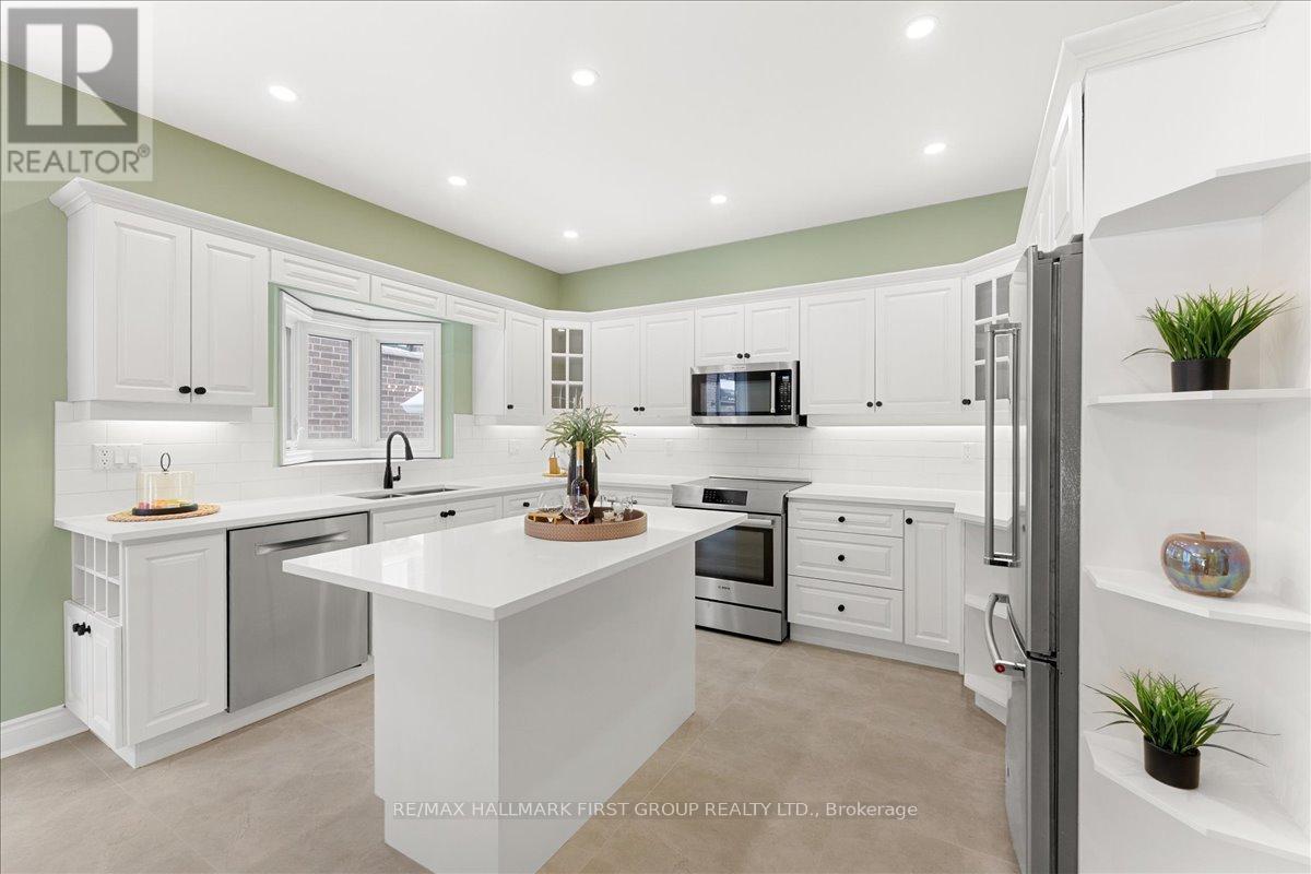 1884 Appleview Road, Pickering, ON - Indoor Photo Showing Kitchen With Stainless Steel Kitchen With Upgraded Kitchen