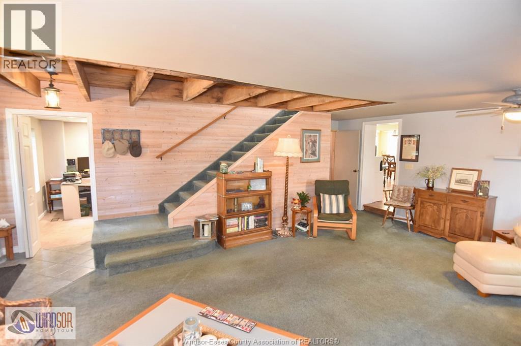 474 County Rd 50 East, Harrow, ON - Indoor