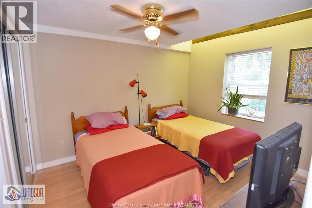 474 County Rd 50 East, Harrow, ON - Indoor Photo Showing Bedroom