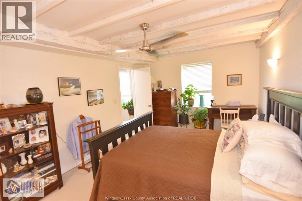474 County Rd 50 East, Harrow, ON - Indoor Photo Showing Bedroom