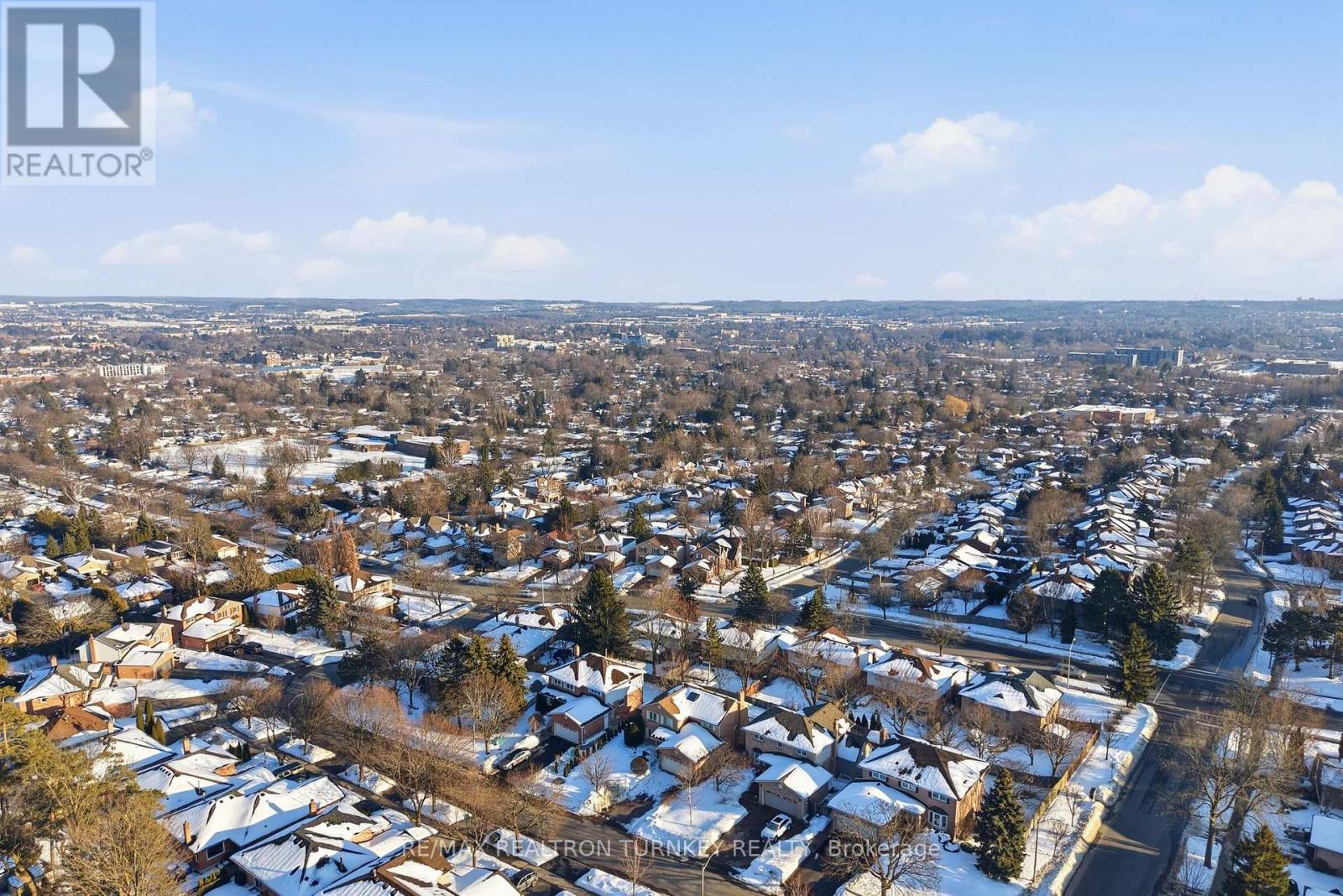 Enjoy the best of Aurora living - 196 Orchard Heights Boulevard, Aurora, ON - Outdoor With View