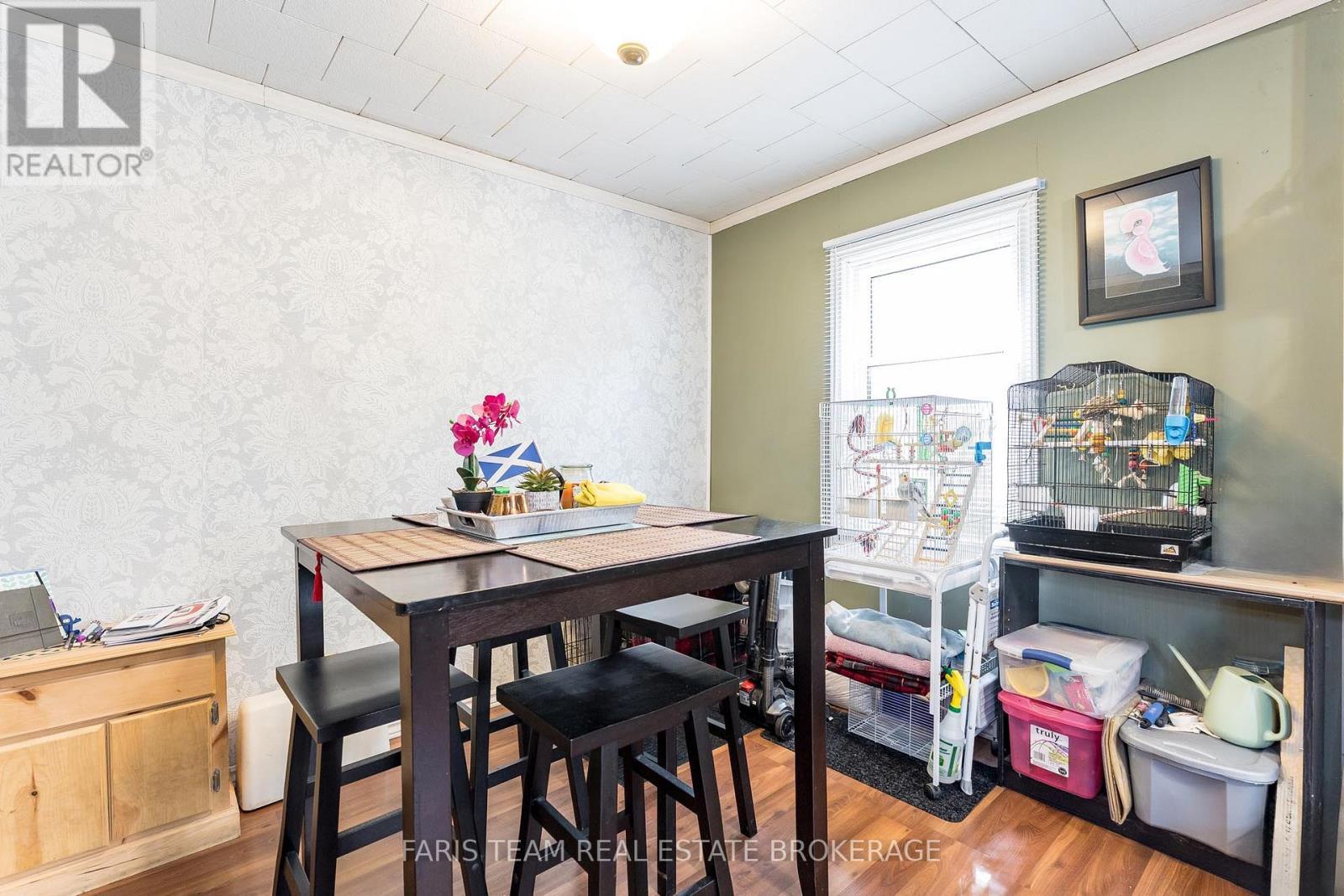 3425 Coronation Avenue, Severn, ON - Indoor Photo Showing Dining Room