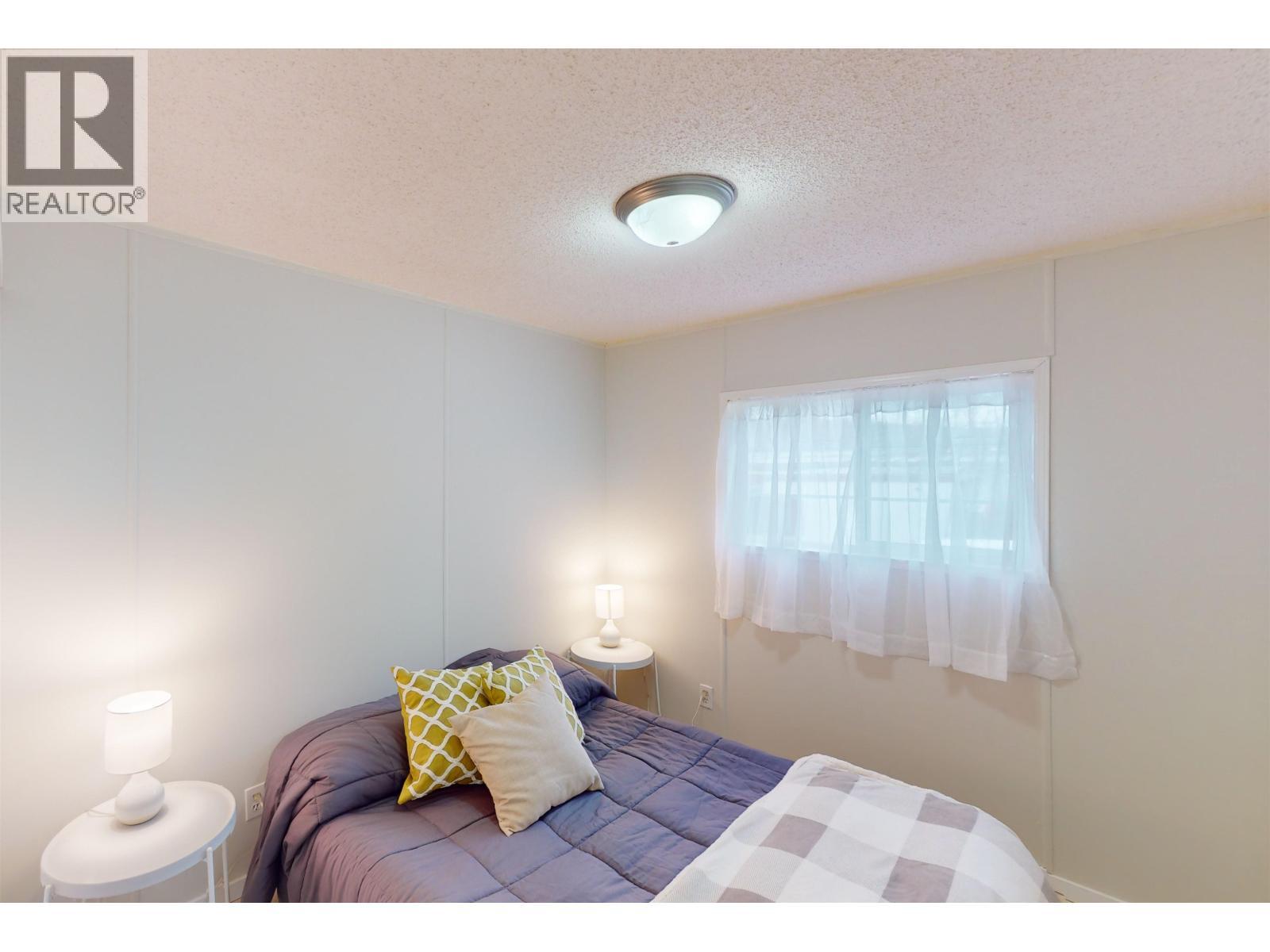 4 3642 Hilborn Road, Quesnel, BC - Indoor Photo Showing Bedroom