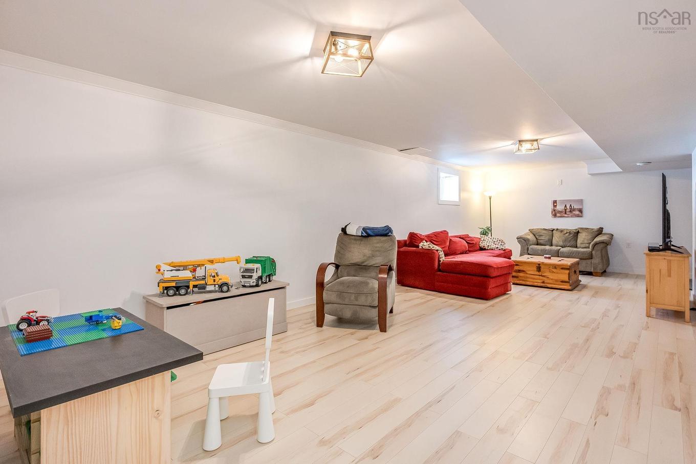 47 Wolf Drive, Hubbards, NS