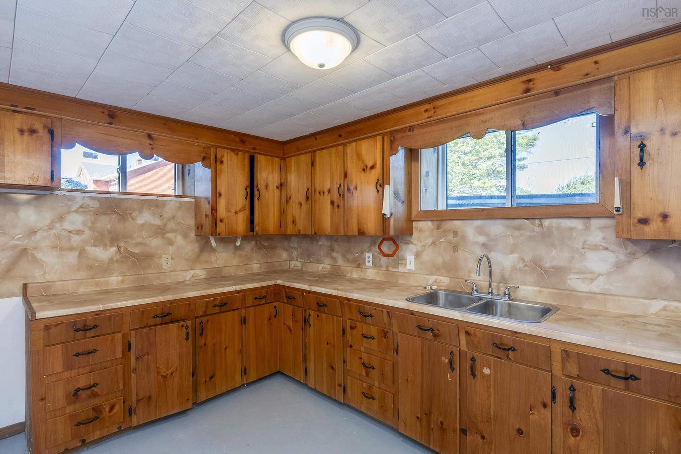 1084 Ridge Road, North Range, NS