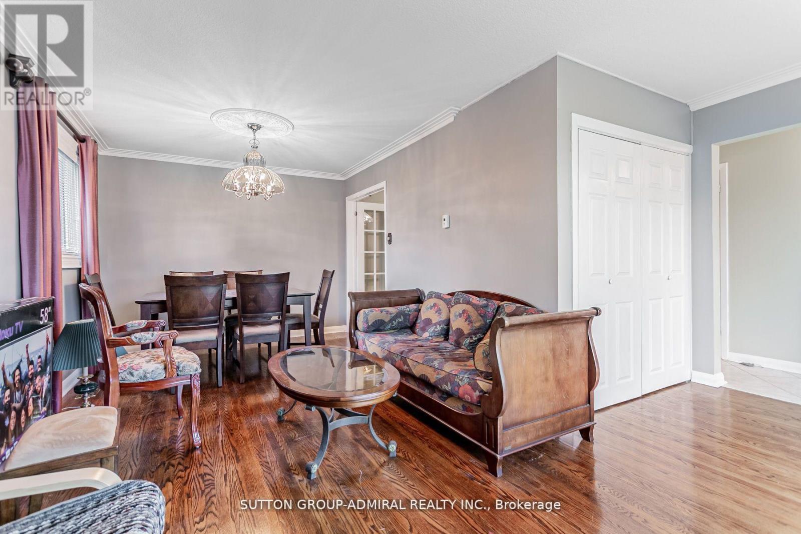 Upper - 102 Cornwall Road, Brampton, ON - Indoor