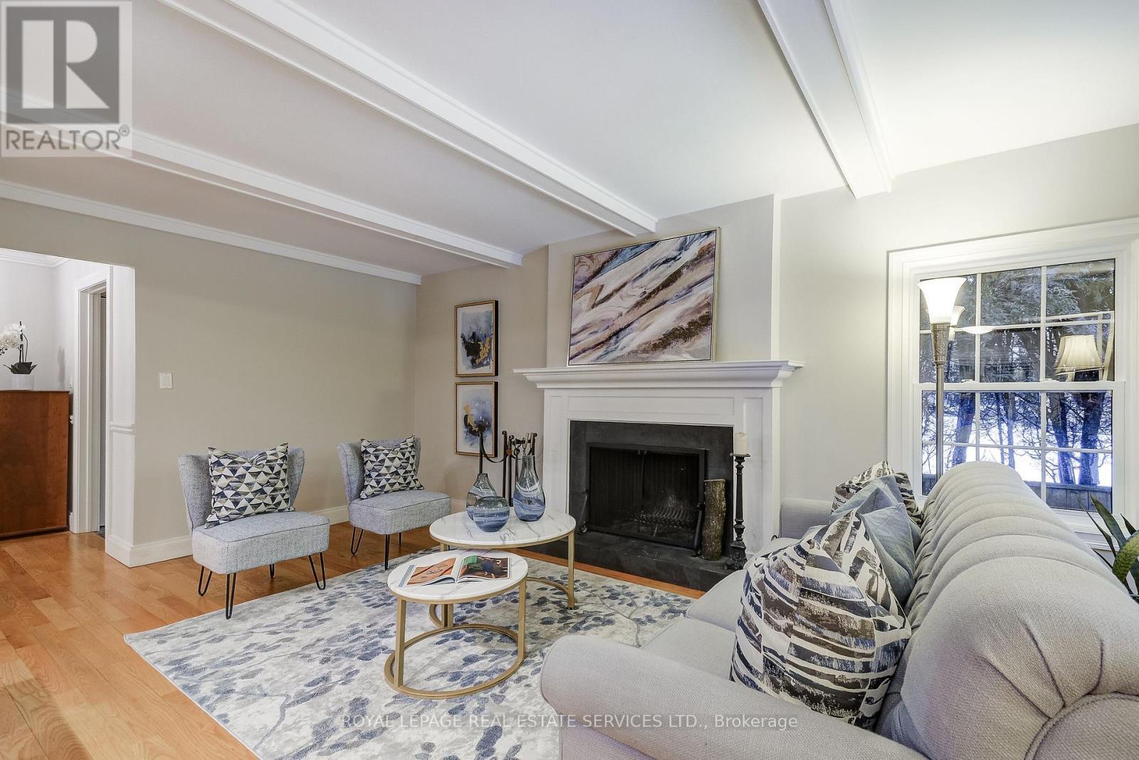 141 Digby Road, Oakville, ON - Indoor Photo Showing Living Room With Fireplace