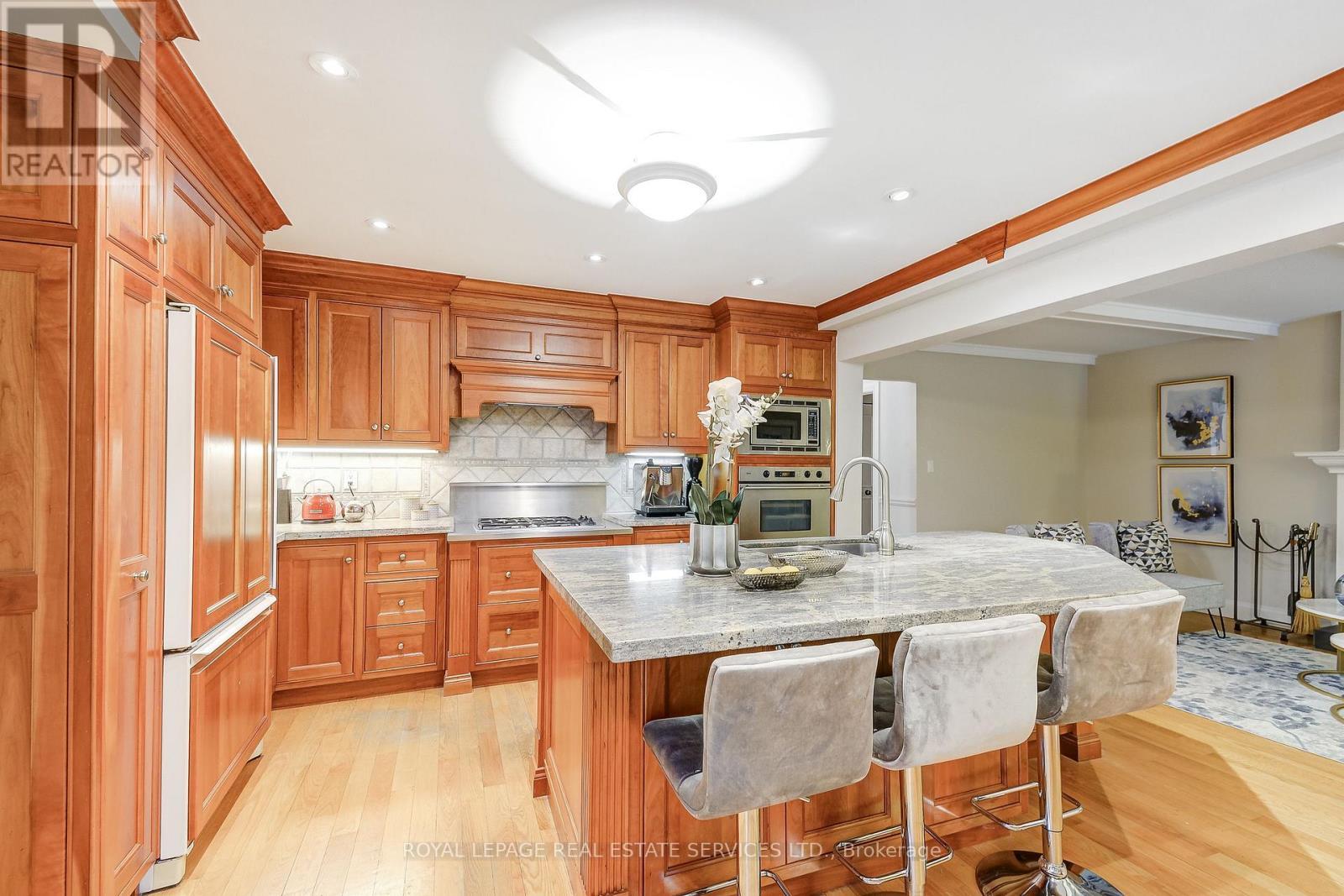 141 Digby Road, Oakville, ON - Indoor