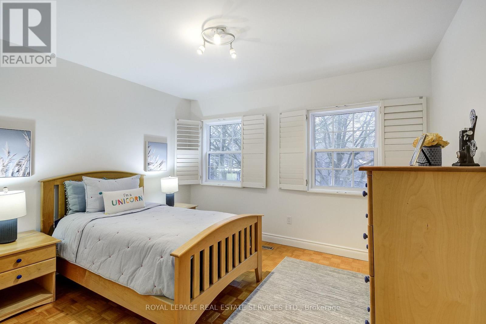 141 Digby Road, Oakville, ON - Indoor Photo Showing Bedroom